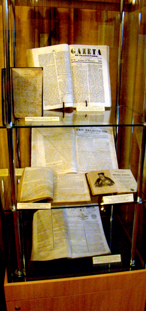 Imagine din expozitia Valori bibliofile în anticariate